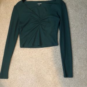 Dark Green long sleeve cropped shirt